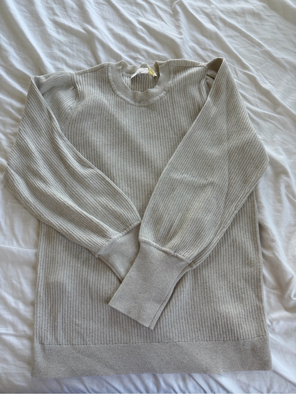 LOFT Cream Crewneck Metallic Gold Puff Sleeve Sweater